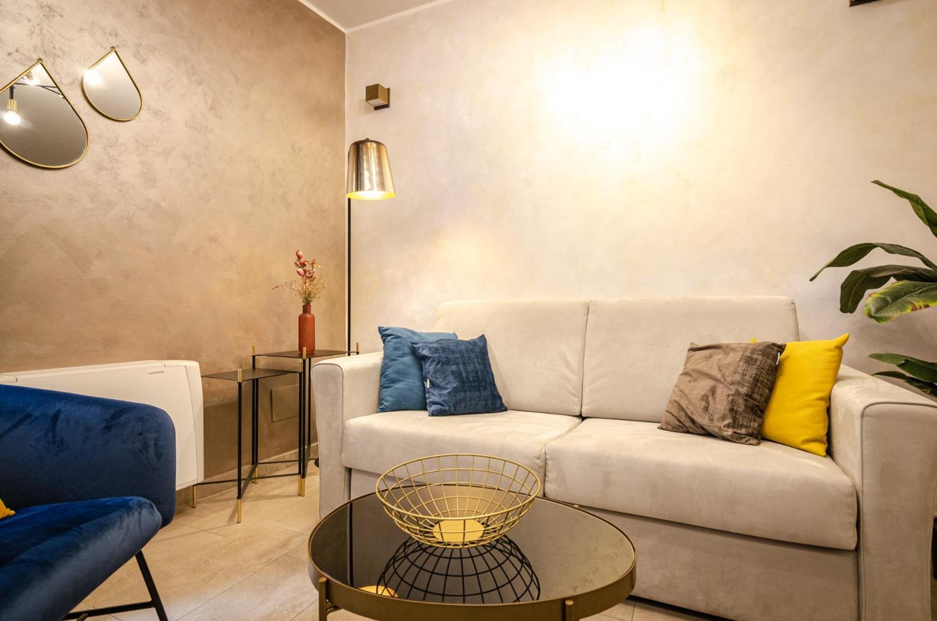 Goito Luxury Apartment, In The Historical Center Bologna Kültér fotó